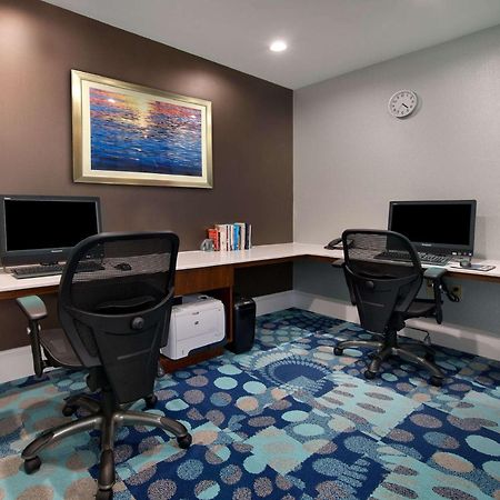 Hampton Inn Naples - I-75 Vineyards Екстериор снимка
